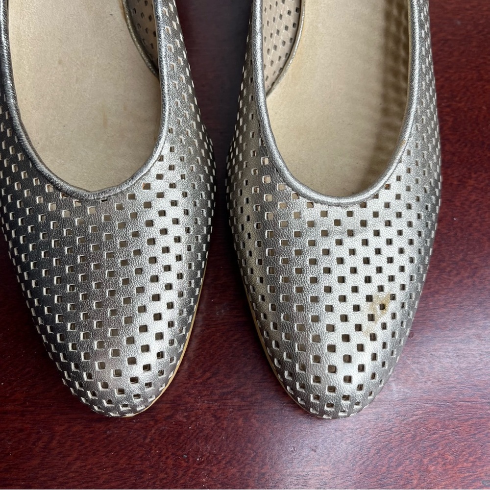 Stuart Weitzman Womans Size 8.5 Narrow Small Heel… - image 3